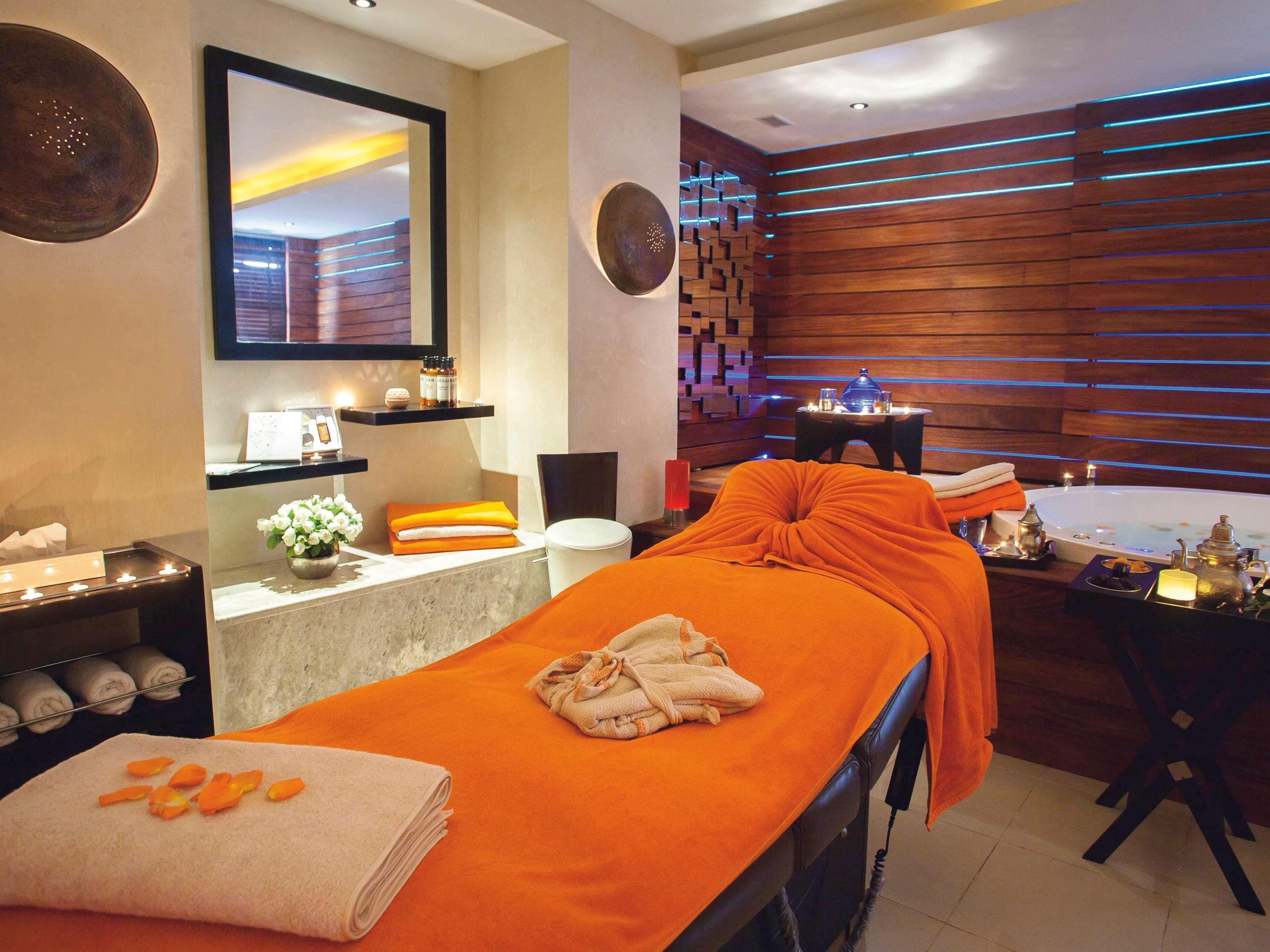 Moevenpick Hotel Gammarth Tunis La Marsa Dış mekan fotoğraf