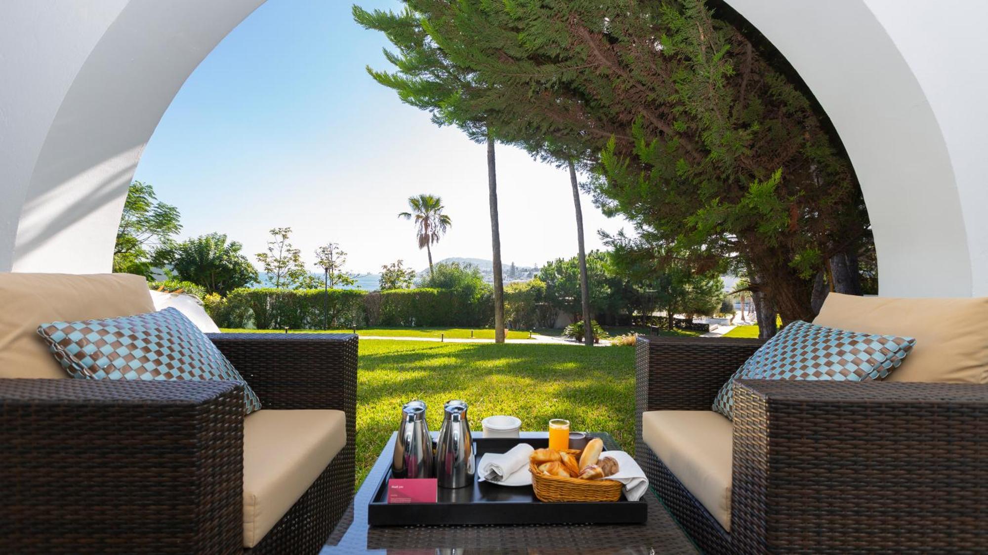 Moevenpick Hotel Gammarth Tunis La Marsa Dış mekan fotoğraf